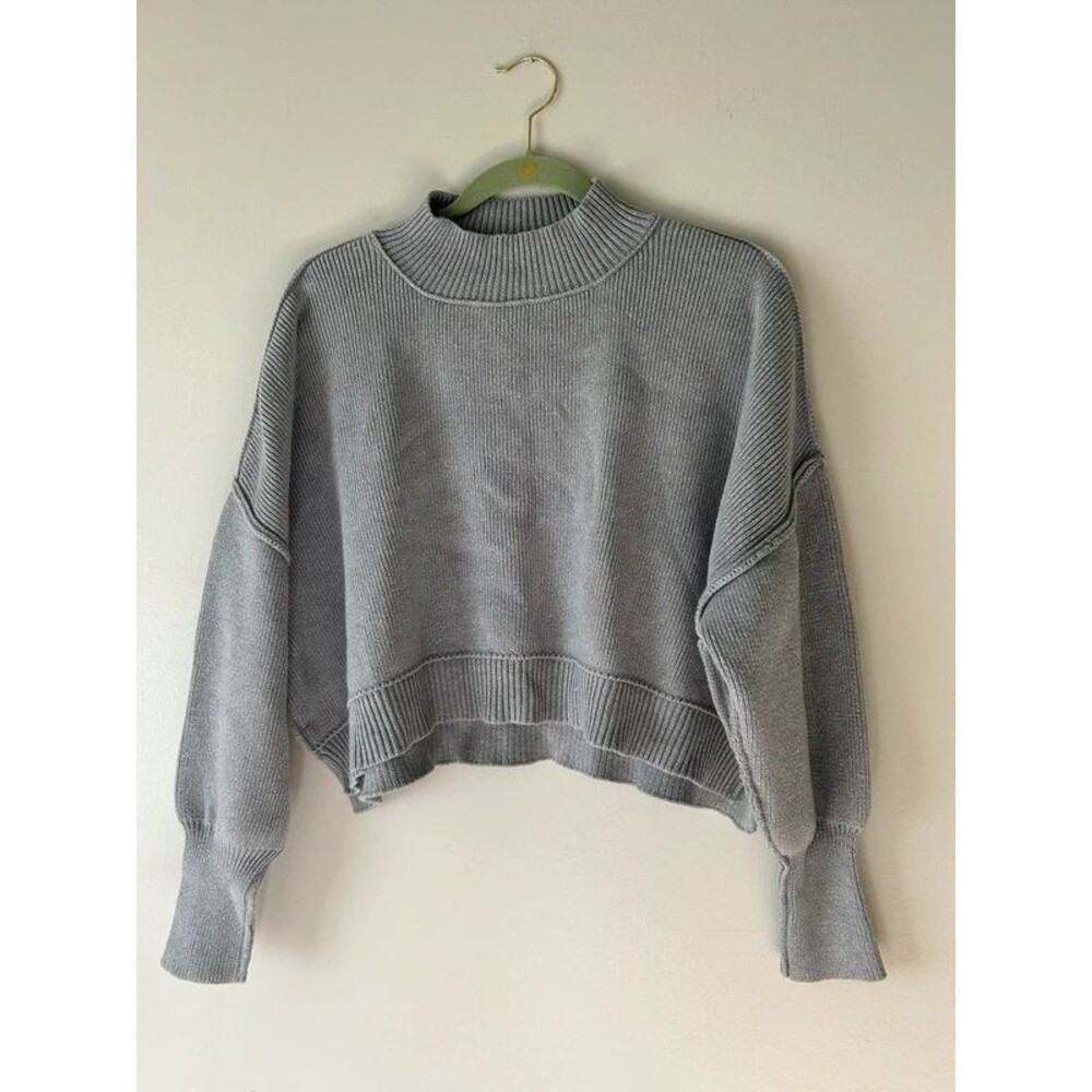 Zenana gray cropped sweater Large Extra Large